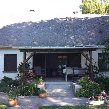 Fuege Vendeghaz Csopak