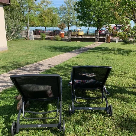 Fuege Vendeghaz * Csopak