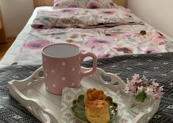 Fuege Vendeghaz * Csopak